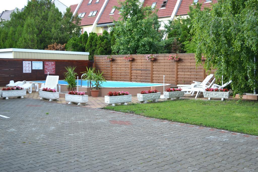 Guest House Silatti - Apartments Keszthely Eksteriør bilde